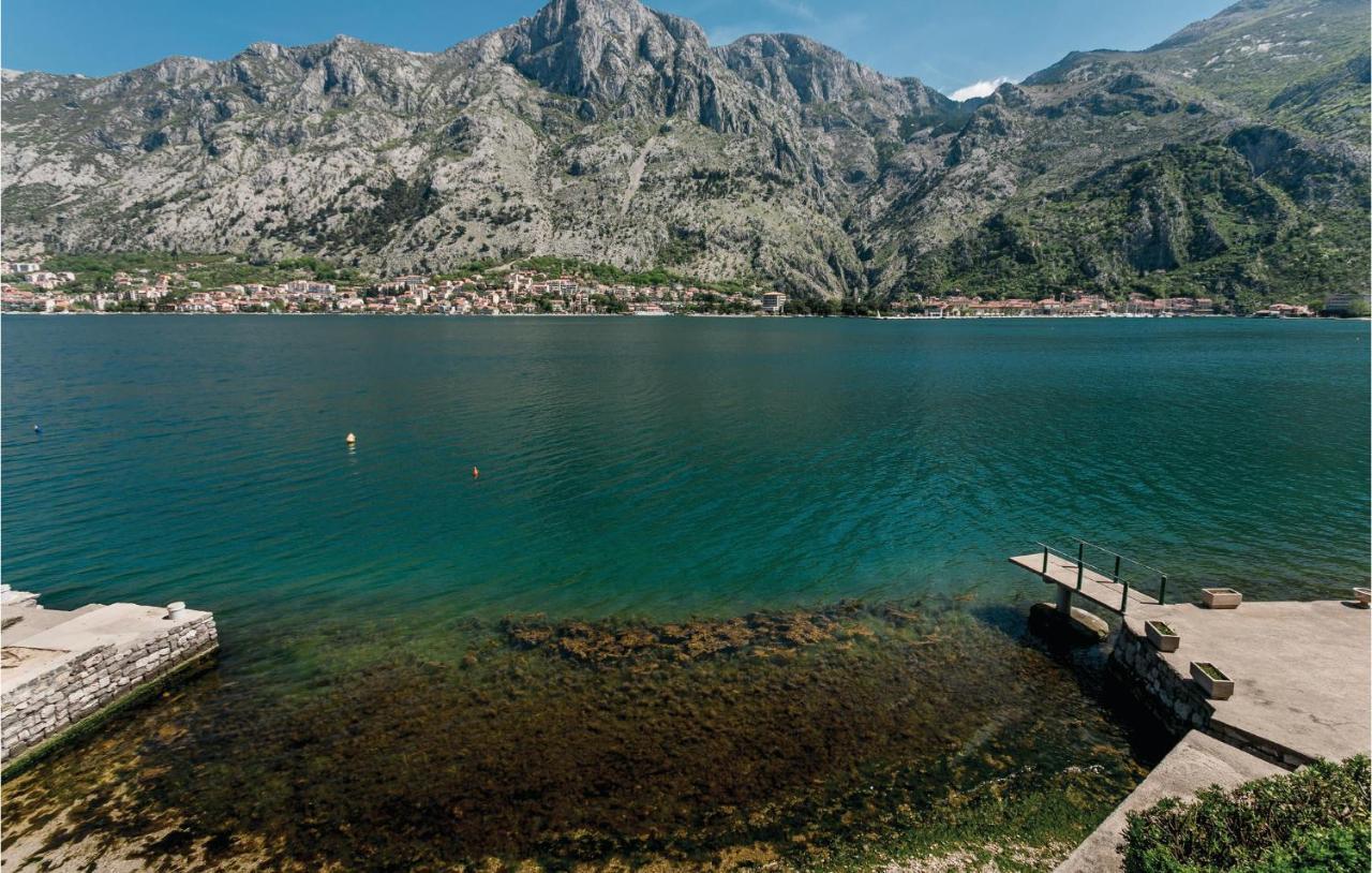 Lovely Home In Kotor With Wifi Exterior foto