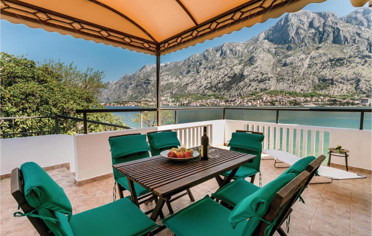 Lovely Home In Kotor With Wifi Exterior foto