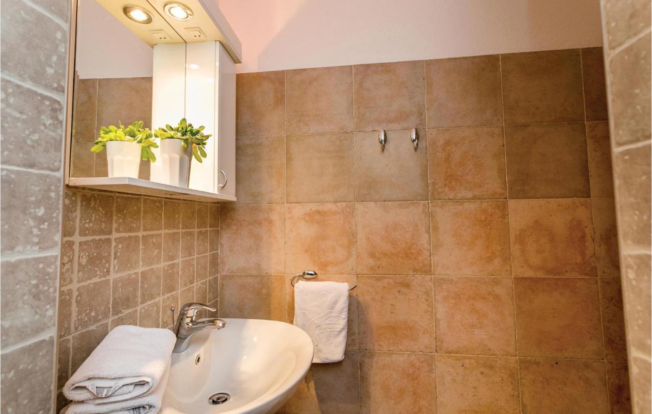 Lovely Home In Kotor With Wifi Exterior foto